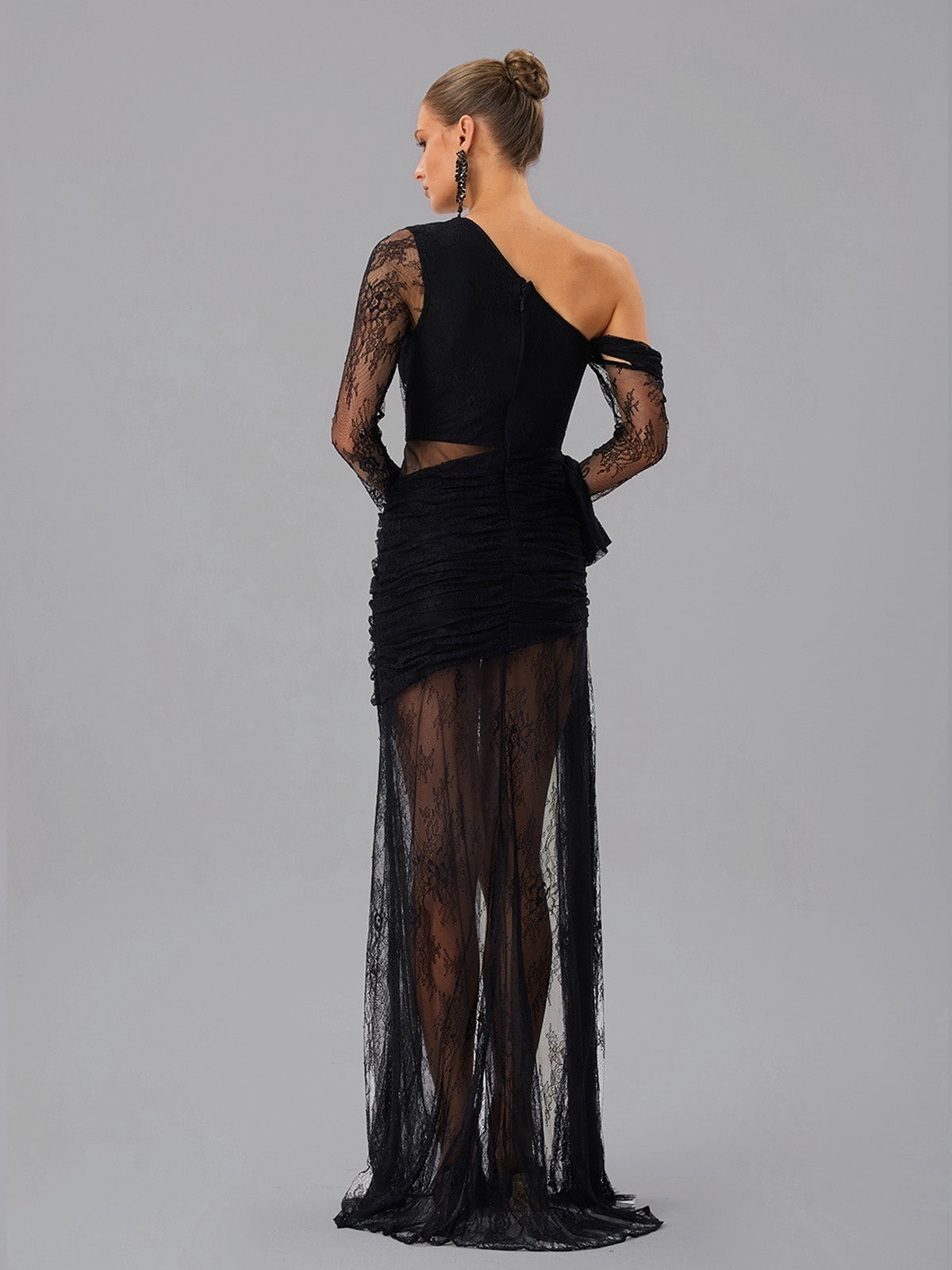 Abito Maxi in Pizzo e Rete Farooq