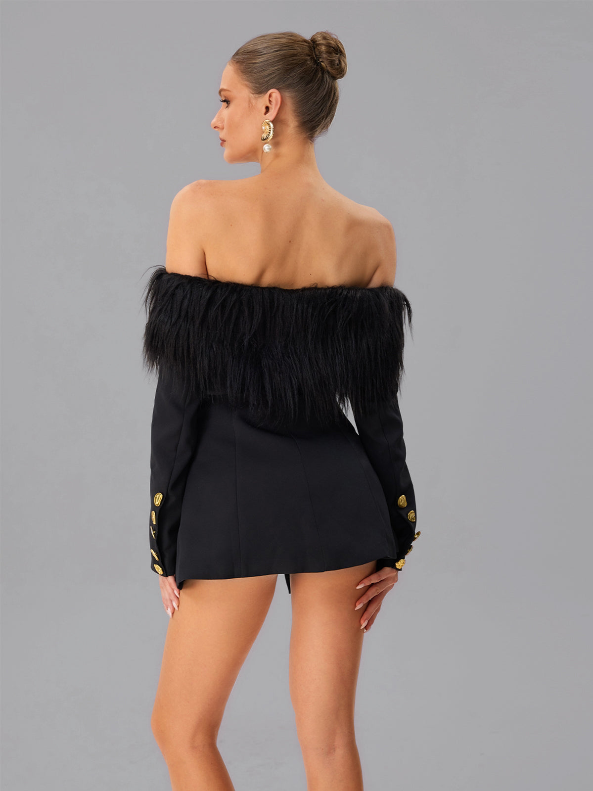 Blazer Vazzar Off Shoulder con Frange