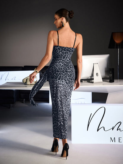 Abito Maxi in Pizzo Leopardo con Spaghetti Xanriel in Grigio