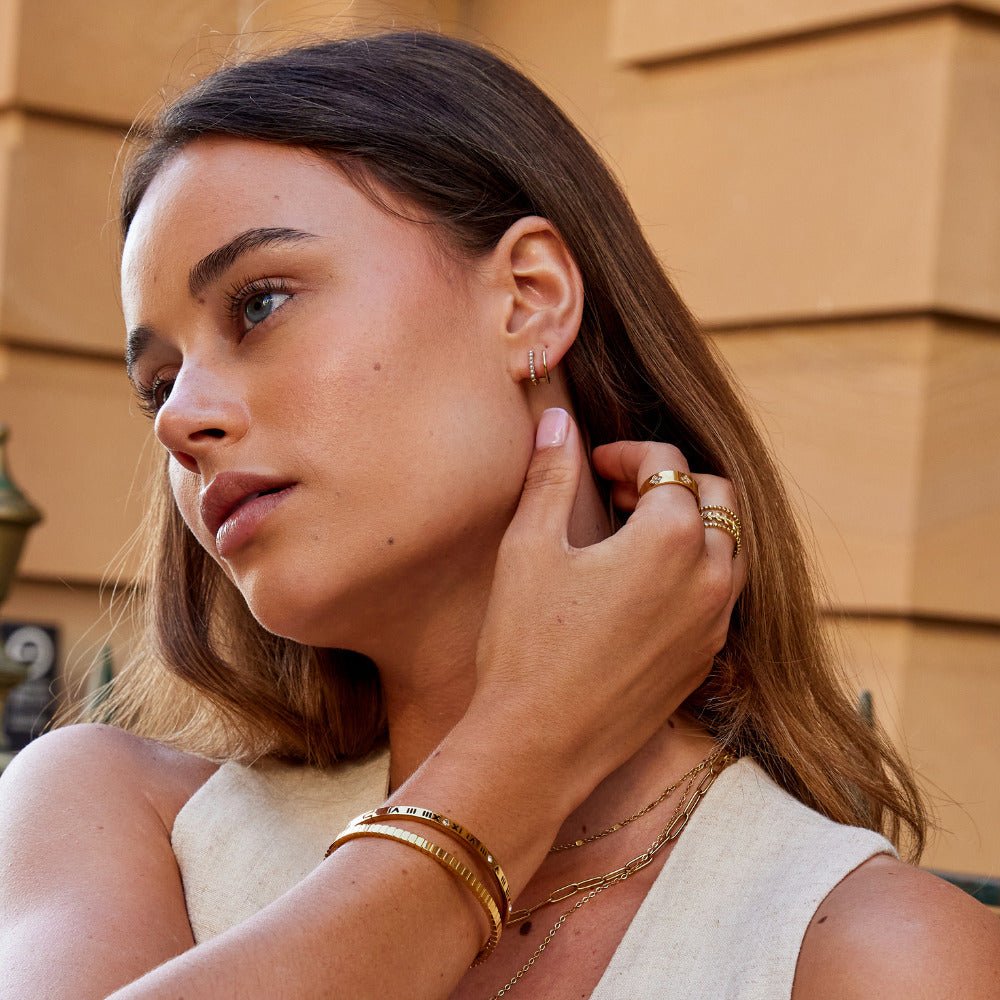 Orecchini Artiglio in Oro 18K e Perla