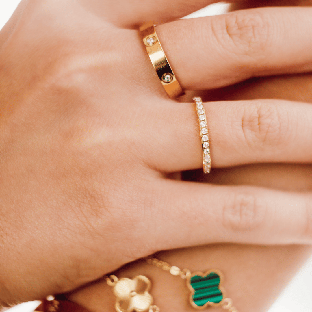 Love Zirconia Ring