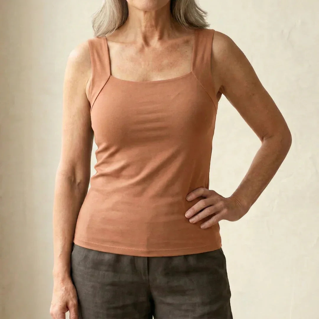 Top con reggiseno integrato