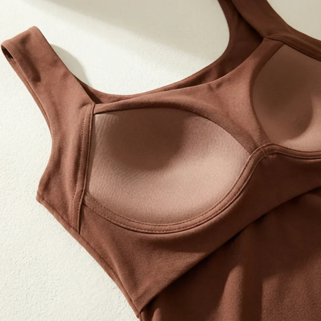 Top con reggiseno integrato