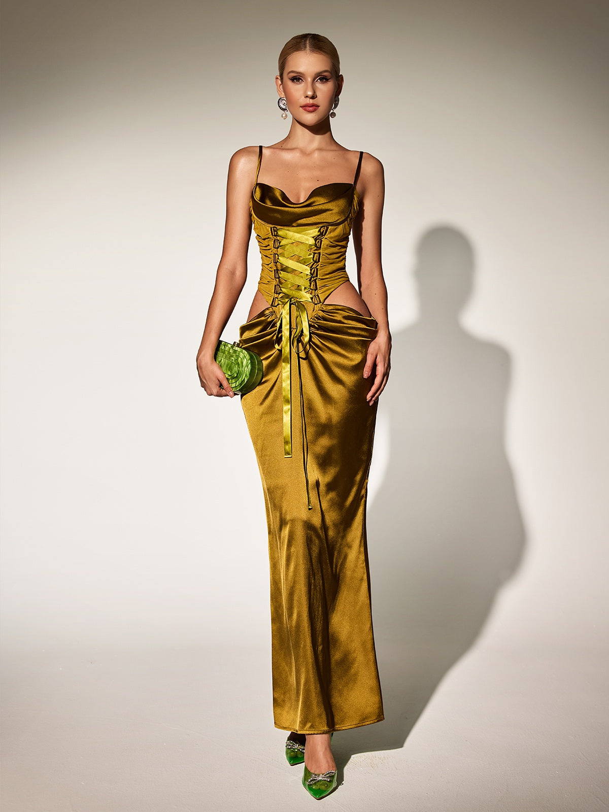 Abito Maxi Cutout Bellissa con Spaghetti