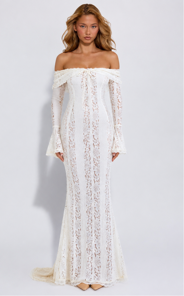 Abito Maxy in Pizzo Etereo