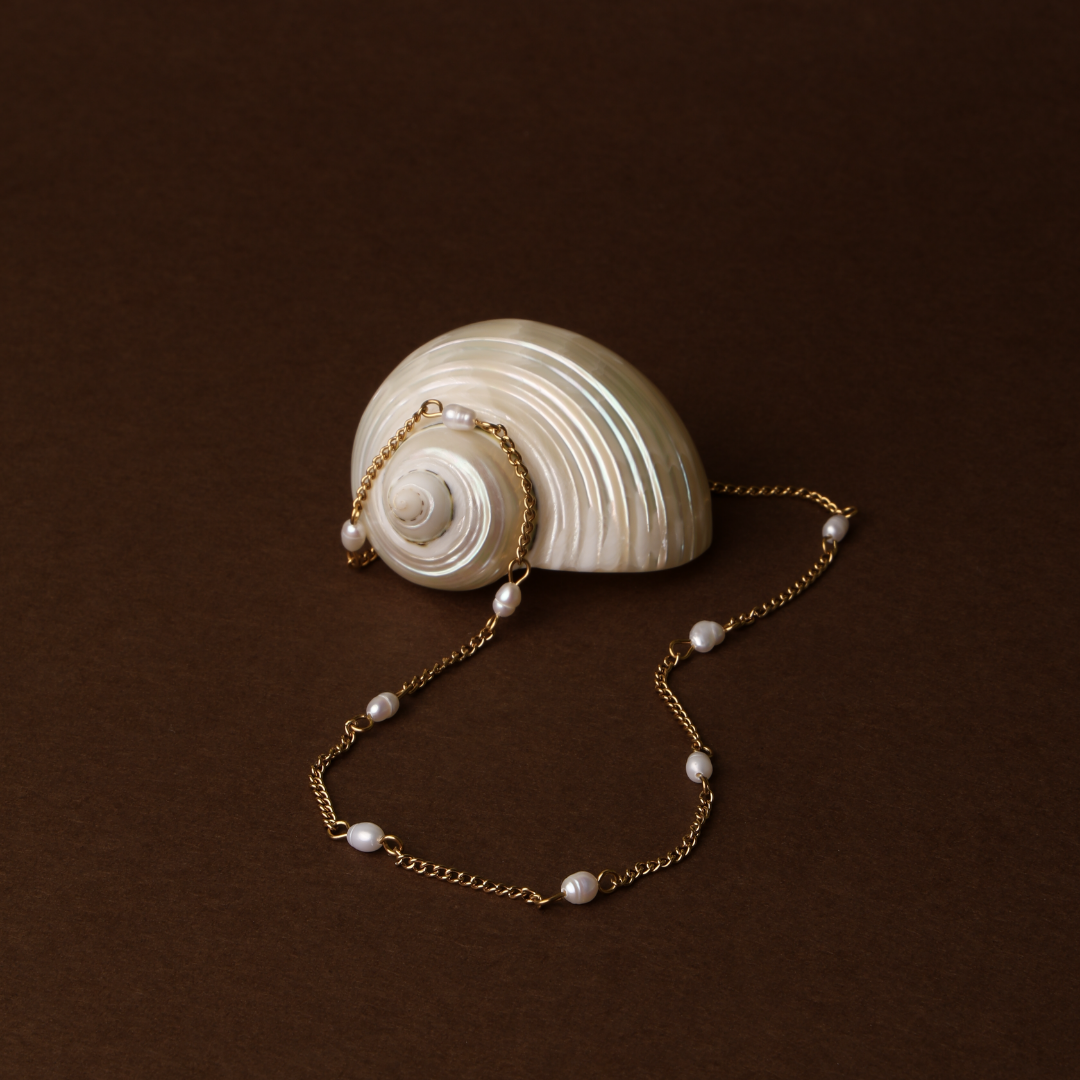 Collana Choker in Perle d'Oro Delicate