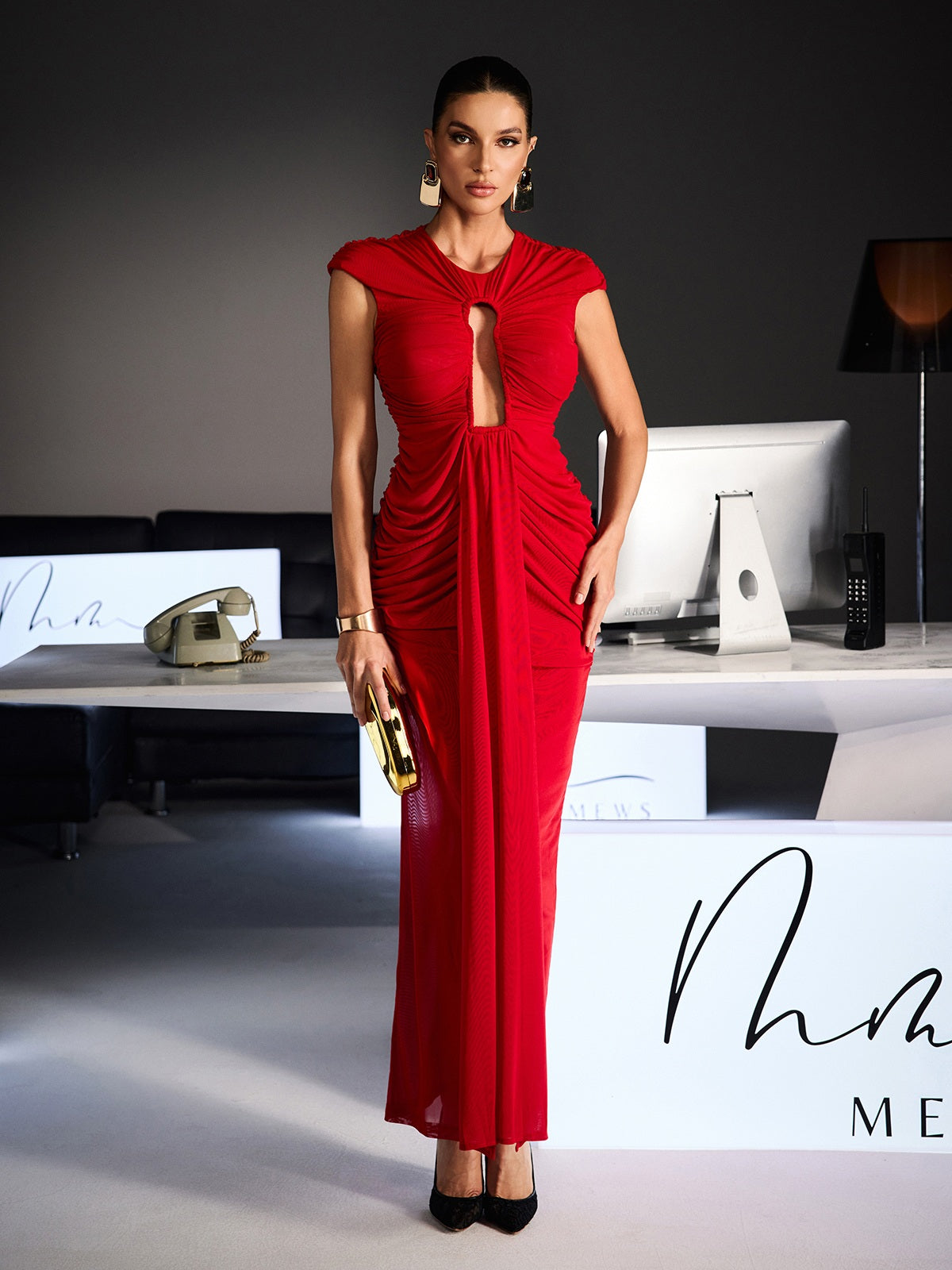 Abito Maxi Drappeggiato con Cutout Drosyne in Rosso