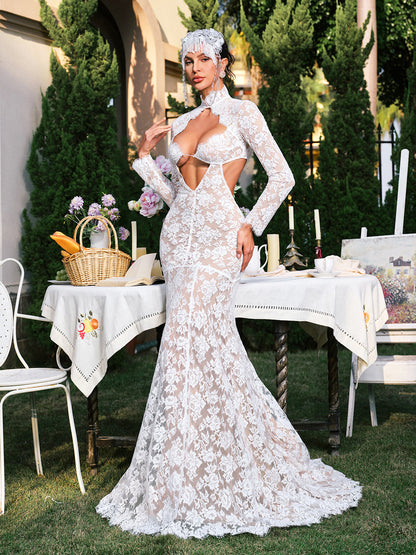 Abito Maxi in Pizzo con Cutout a Fiori a Manica Lunga Edalene