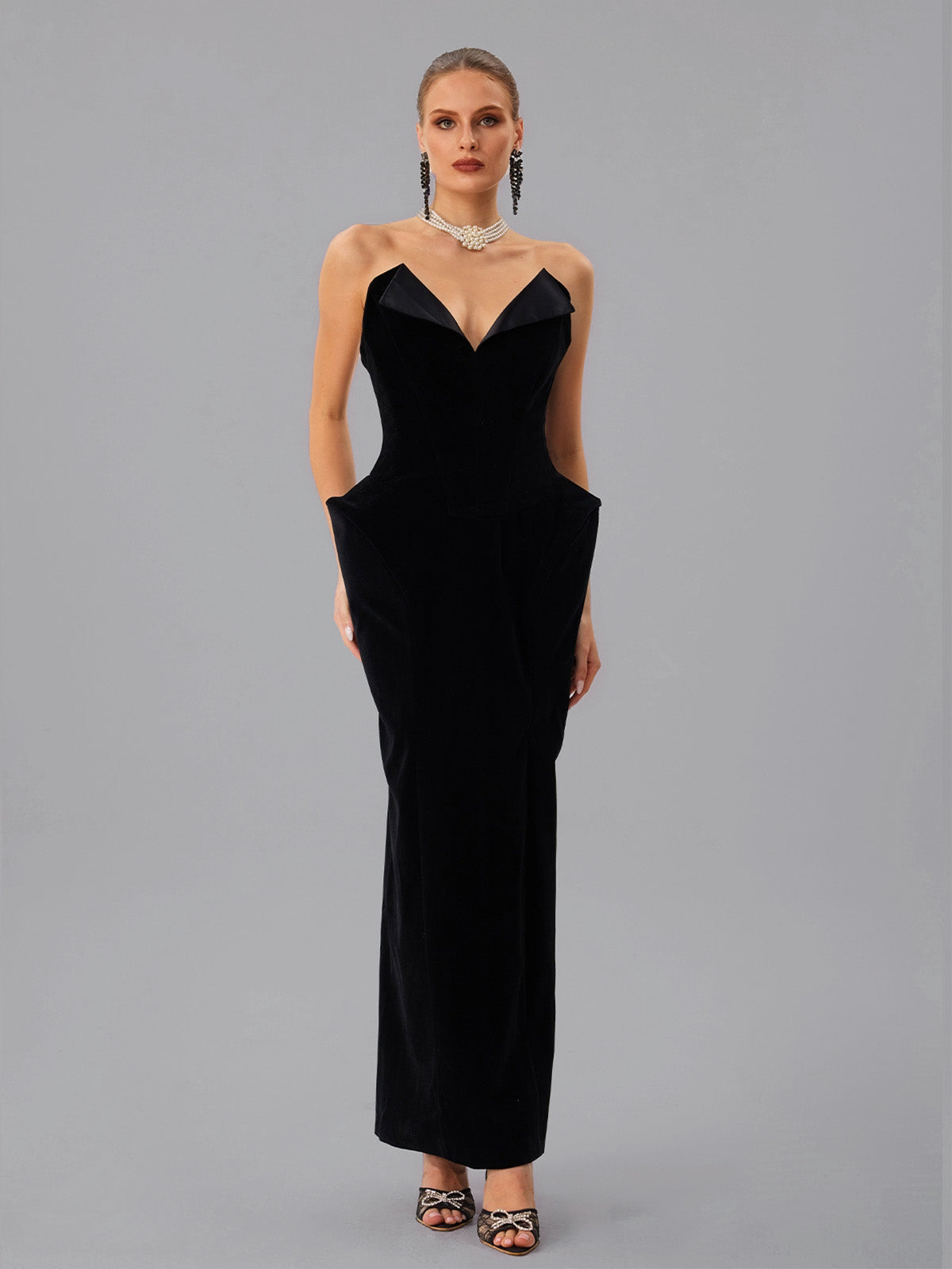 Abito Maxi in Velluto Senza Spalline Farquhar