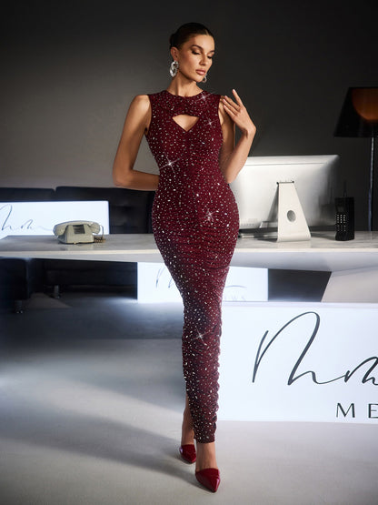Abito Maxi Senza Maniche Feroze con Cutout e Strass