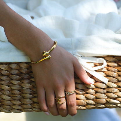 Bracciale a Goccia d'Oro