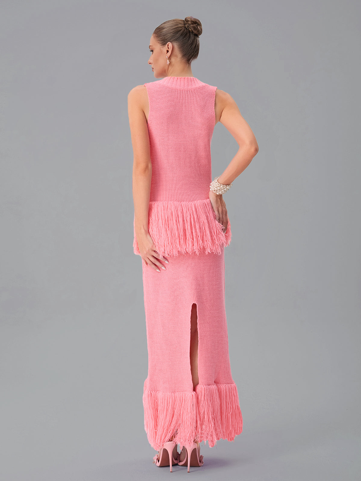 Abito Maxi Senza Maniche in Maglia con Frange Jutpulsar