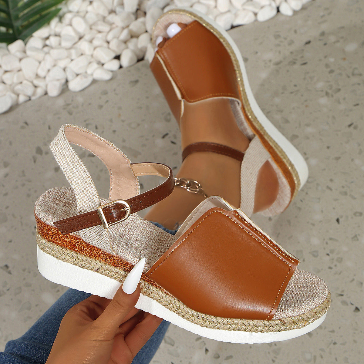 Kicia Strappy Sandals
