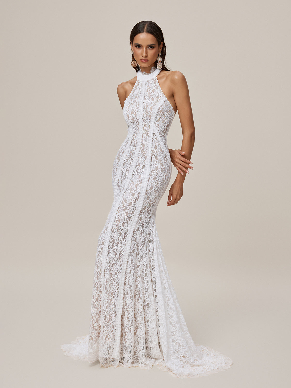 Abito Maxi in Pizzo con Scollo Halterneck Oorjita