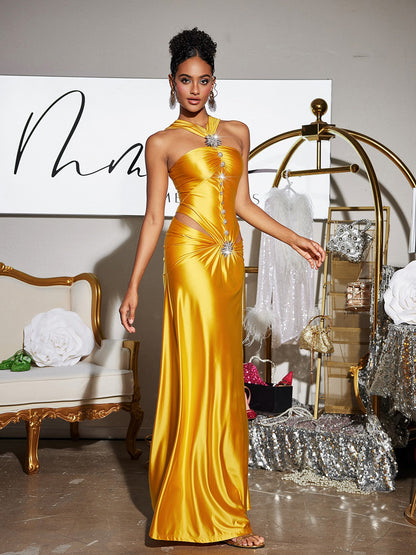 Abito Maxi in Satin con Cutout Panya