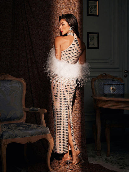 Abito Maxi Russell Halterneck con Strass e Piume