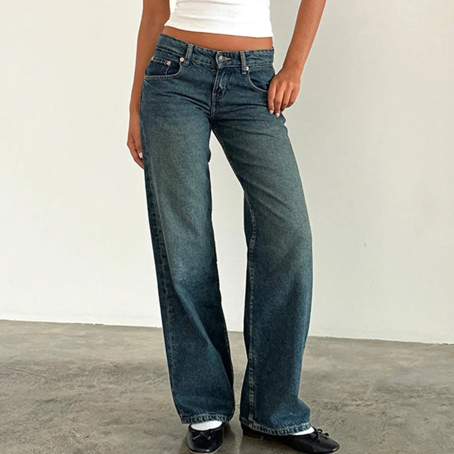 Classic Wide-Leg Jeans