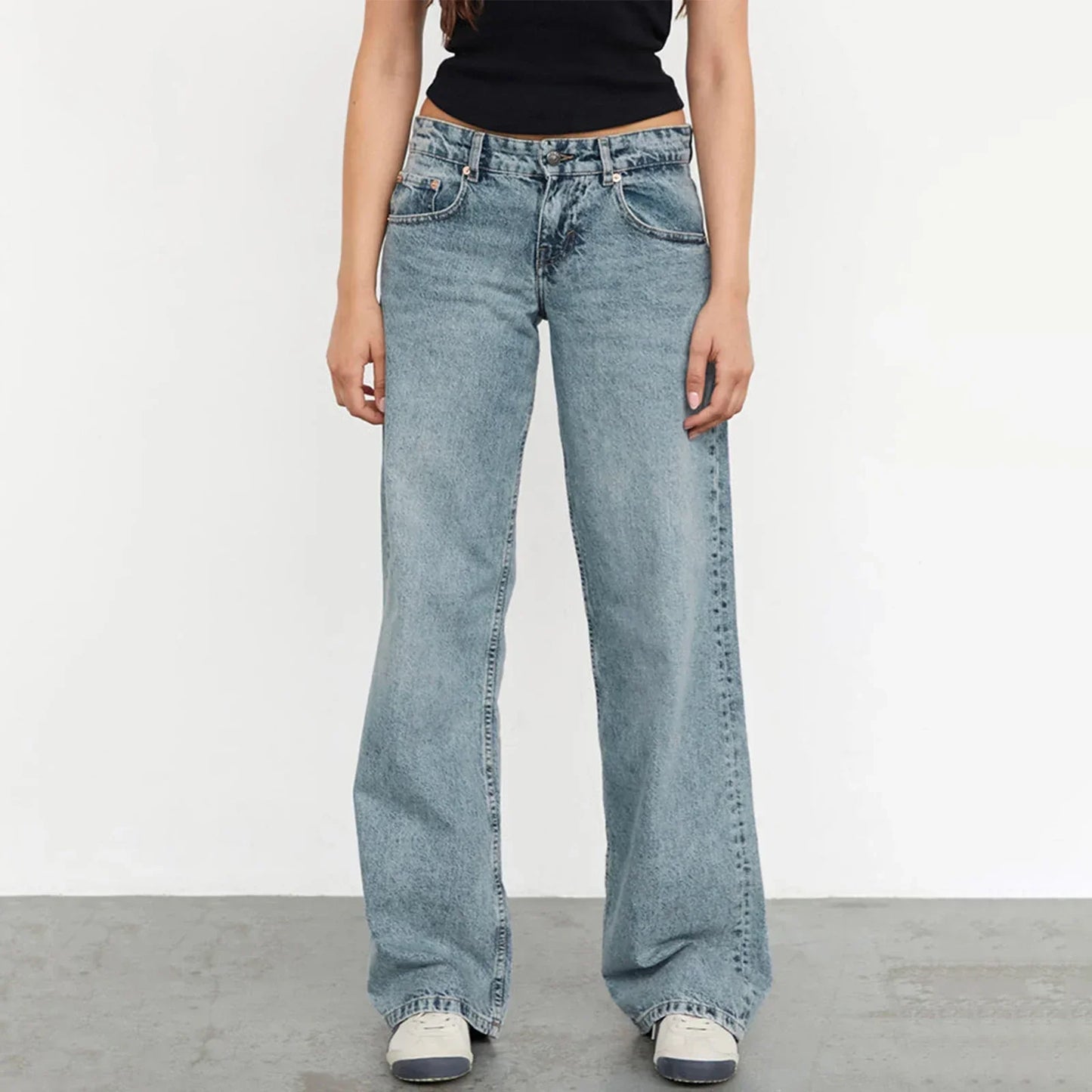 Classic Wide-Leg Jeans