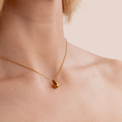 Collana Amara a Goccia D'Oro