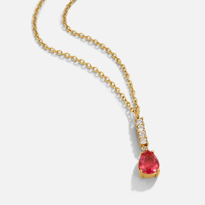 Collana a goccia di rubino cristallino