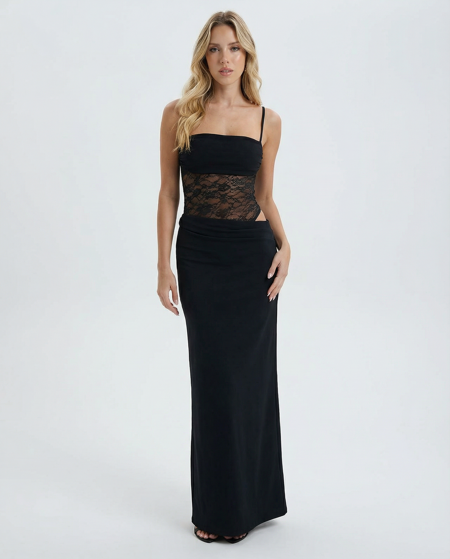 Maxi con Pannello in Pizzo