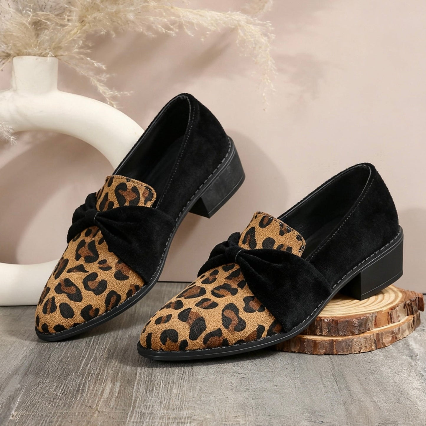 Maybelle Bogen Slip-Ons