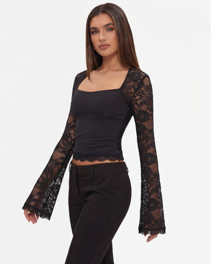 Top a maniche lunghe in pizzo