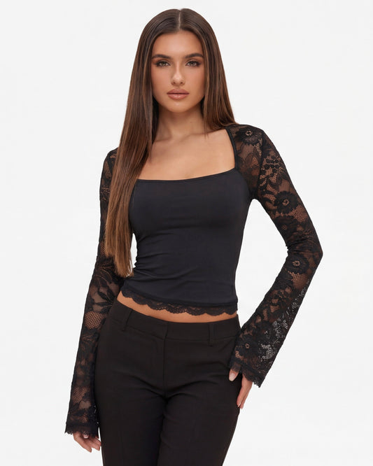 Top a maniche lunghe in pizzo