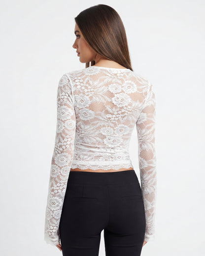 Top a maniche lunghe in pizzo