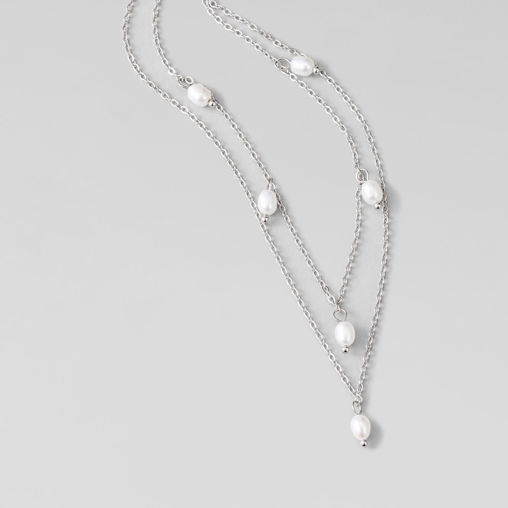 Collana a strati in argento con goccia di perla Kayla