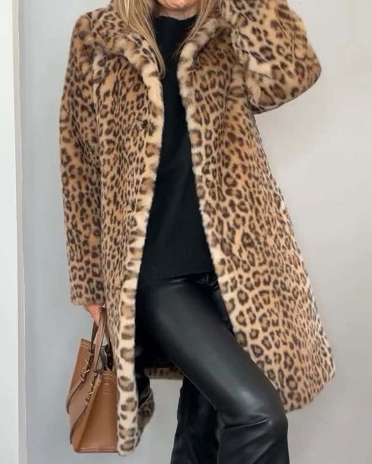 Eva Leopard Coat