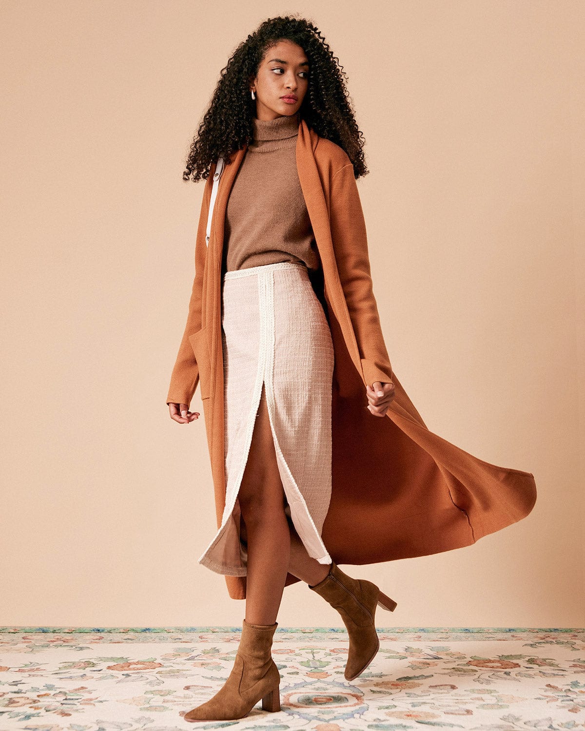 La Gonna Tweed con Fessura Laterale Alta in Vita