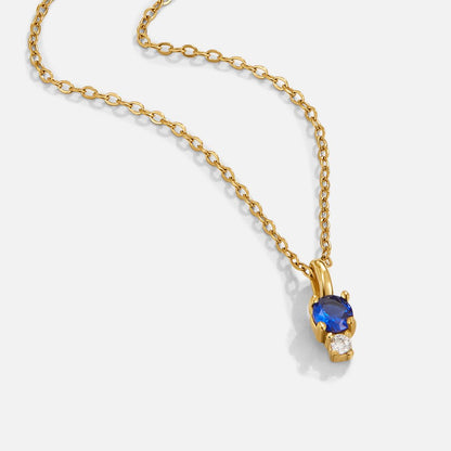 Collana con Pendente a Goccia di Zaffiro