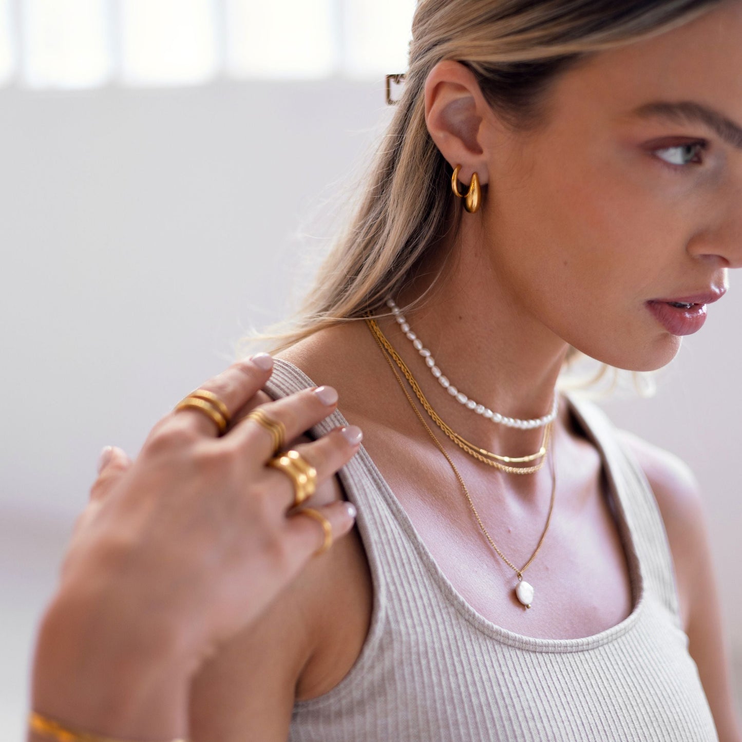 Orecchini a Cerchio a Forma di Lacrima