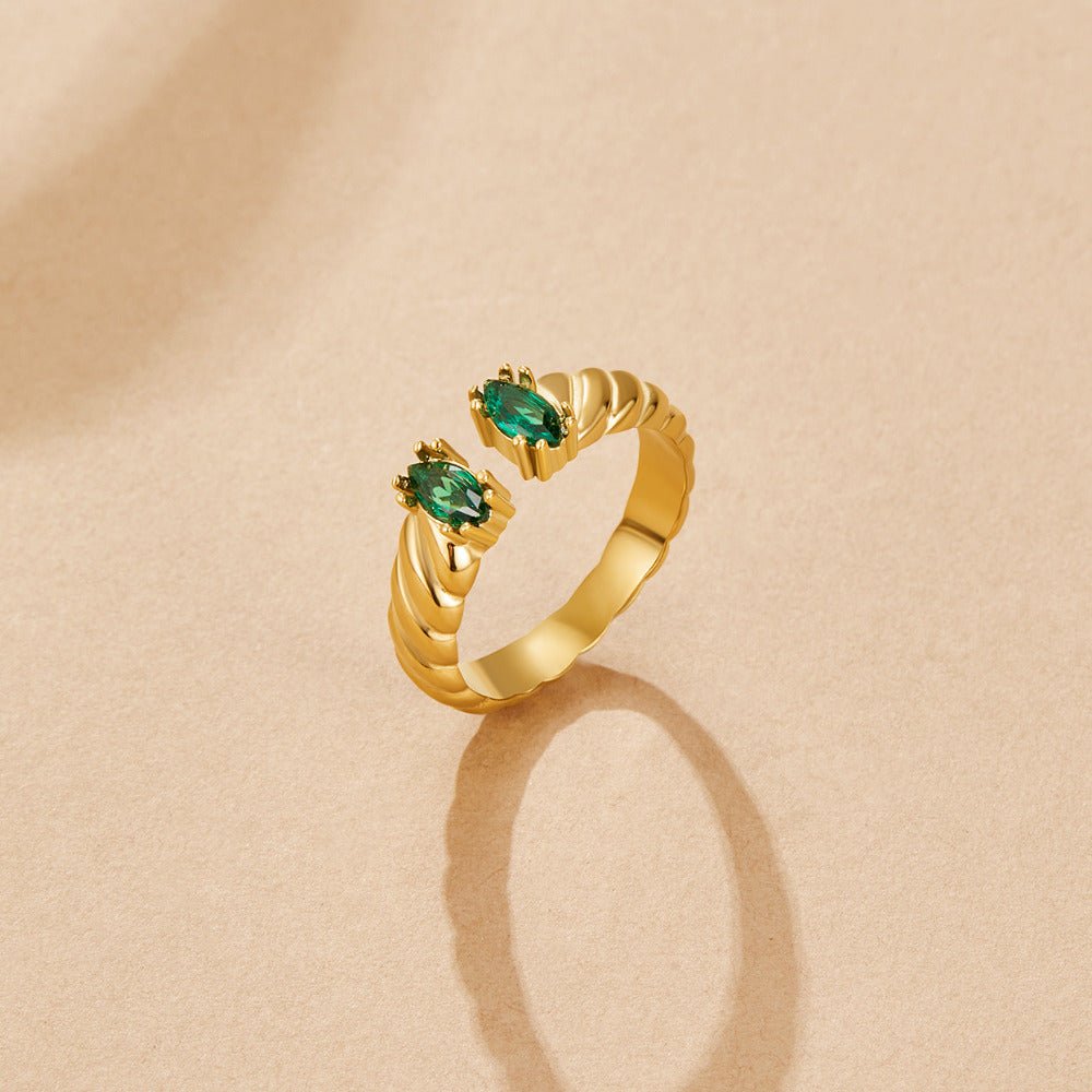 Anello Vintage Tara con Smeraldo
