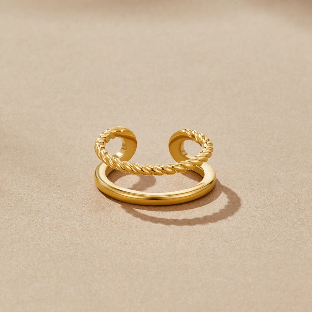 Anello Twisted Tyra in Oro